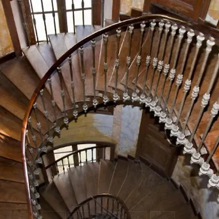 Chateau De Puybelliard בית כפרי